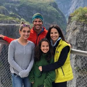 Meet your Posher, Lori